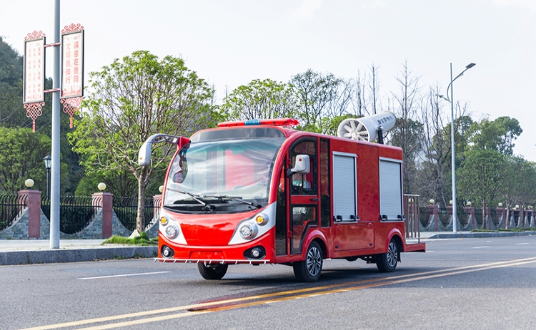 2座除塵車，道路降塵霧炮車